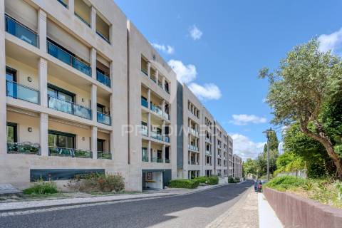 Apartamento t3 para venda i condomínio villa restelo, com jardim e piscina no restelo/belém