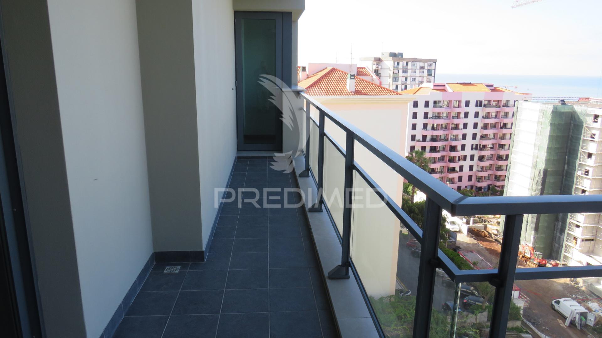 Apartamento t3+1 de luxo nos piornais