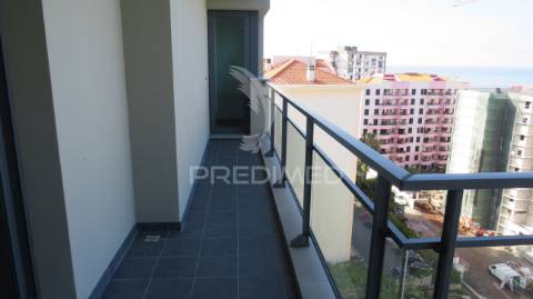 Apartamento t3+1 de luxo nos piornais