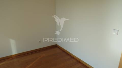 Apartamento t3+1 de luxo nos piornais