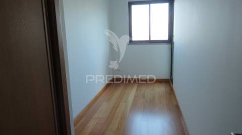 Apartamento t3+1 de luxo nos piornais