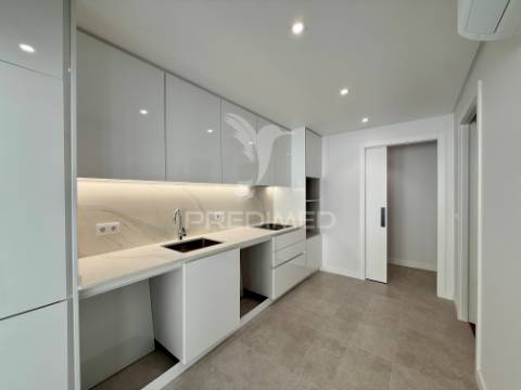 Apartamento t4 - premium em condomínio privado no centro de leiria