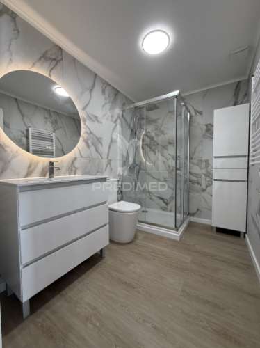 Apartamento t2 remodelado no centro de santarém
