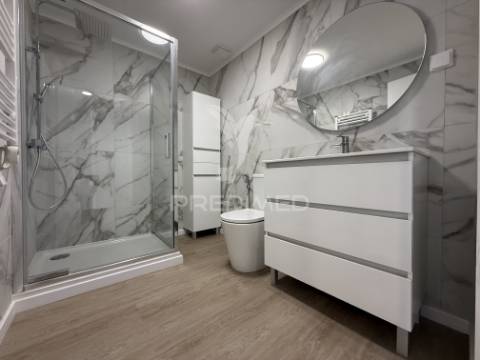 Apartamento t2 remodelado no centro de santarém