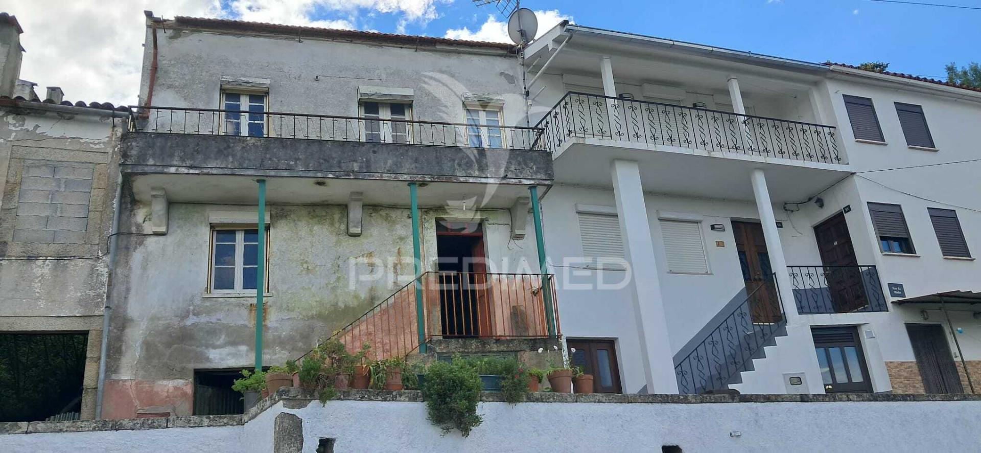 Moradia t3 para reconstrução