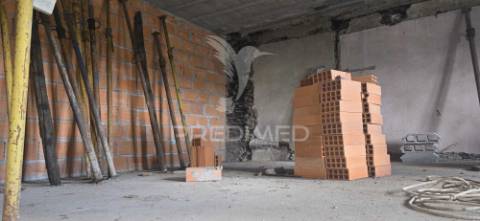 Moradia t3 para reconstrução