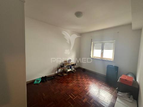Apartamento t2 /almeirim