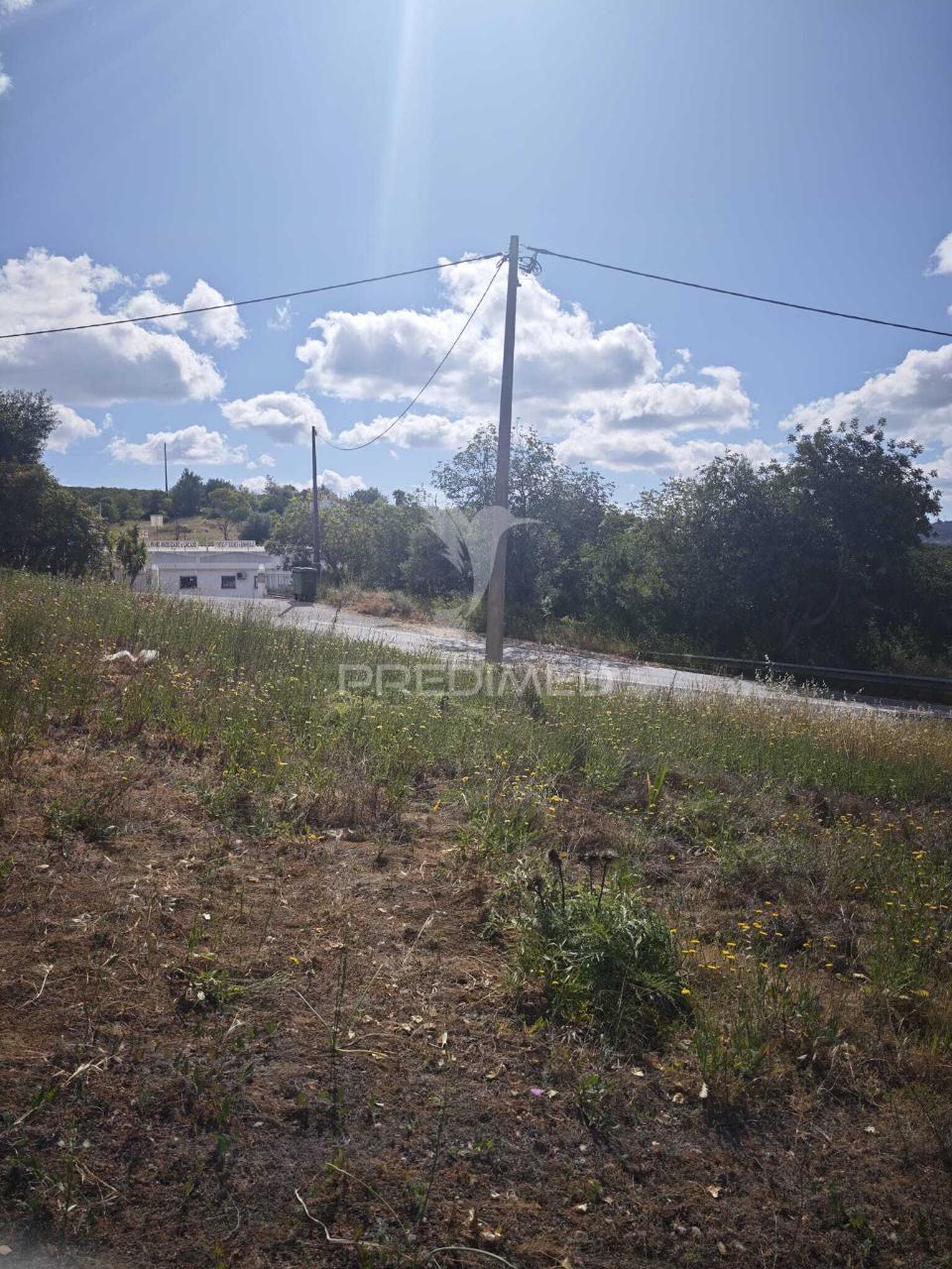 Vende-se terreno rústico 850mts - são brás de alportel (machados)