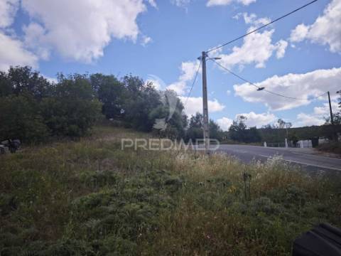 Vende-se terreno rústico 850mts - são brás de alportel (machados)