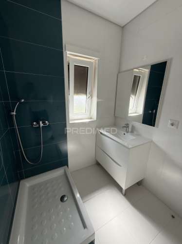 Apartamento t3 com garagem - torres novas