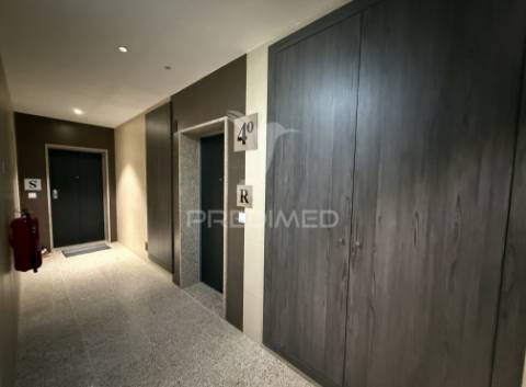 Apartamento t3 com garagem - torres novas