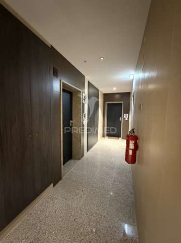 Apartamento t3 com garagem - torres novas