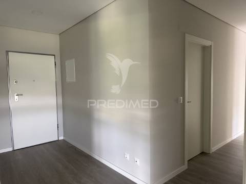 Apartamento t3 com garagem - torres novas