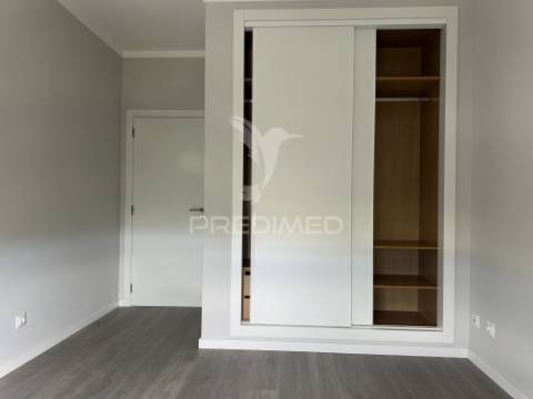 Apartamento t3 com garagem - torres novas