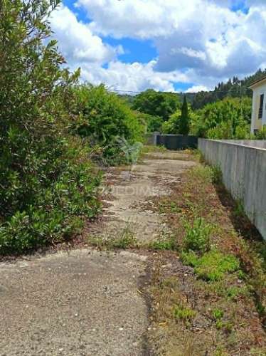 Moradia t4 ribeira de nisa