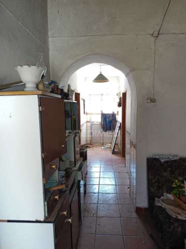 Moradia terrea c/quintal