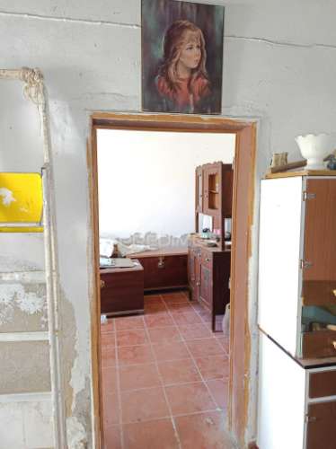 Moradia terrea c/quintal