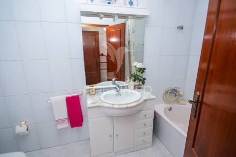 Apartamento t3 à venda na ramada, odivelas