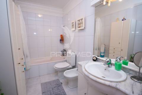 Apartamento t3 à venda na ramada, odivelas