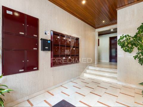 Apartamento t3 à venda na ramada, odivelas