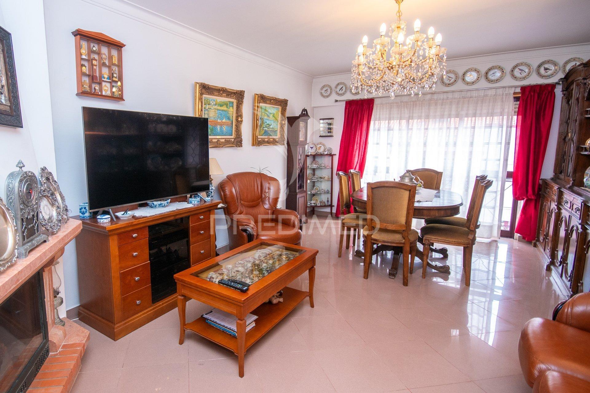 Apartamento t3 à venda na ramada, odivelas