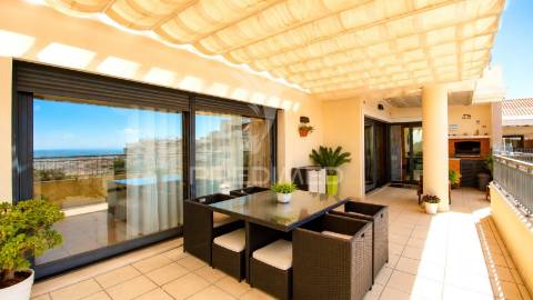 Apartamento t4 em condominio fechado