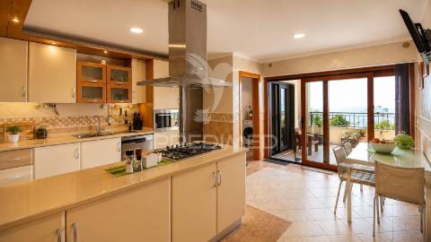 Apartamento t4 em condominio fechado