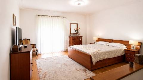 Apartamento t4 em condominio fechado