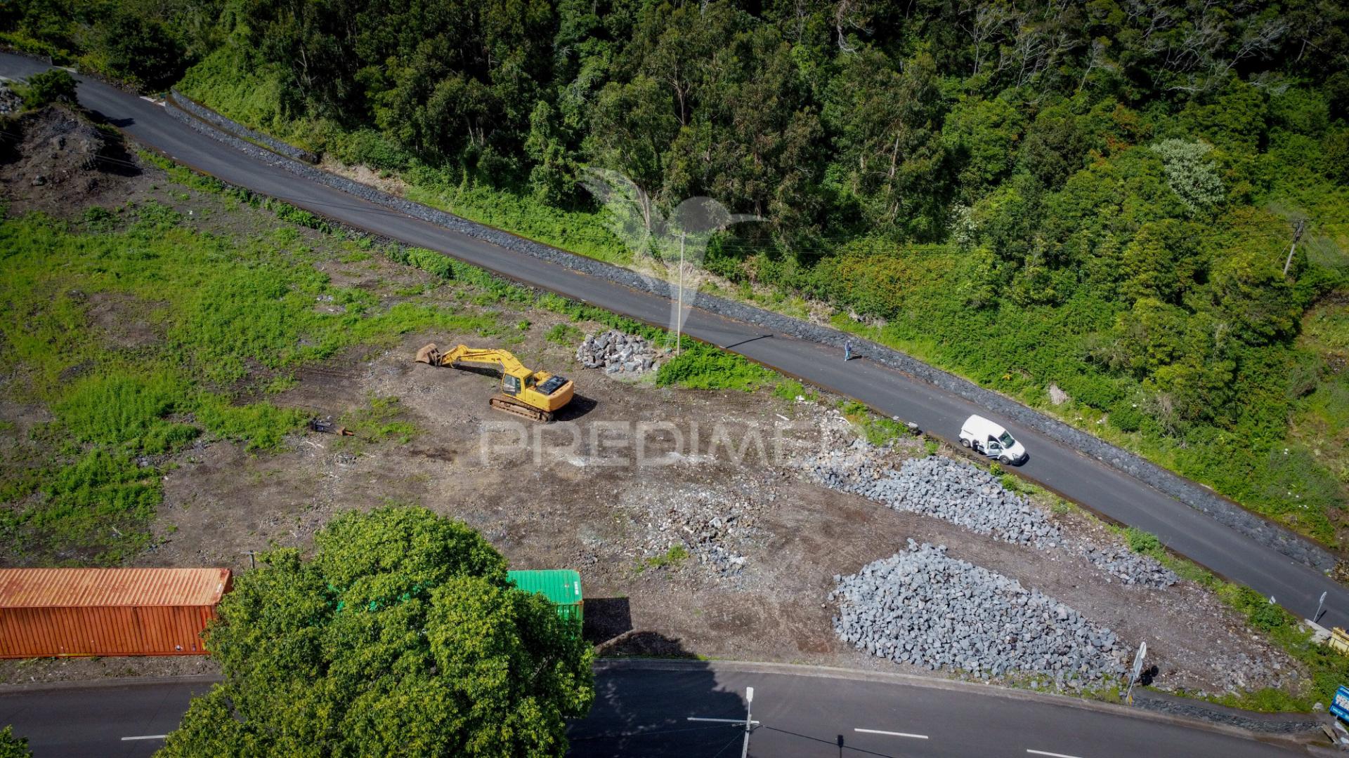Terreno urbanizável na freguesia da urzelina – ilha de são jorge