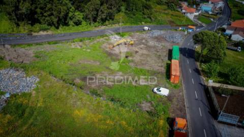 Terreno urbanizável na freguesia da urzelina – ilha de são jorge
