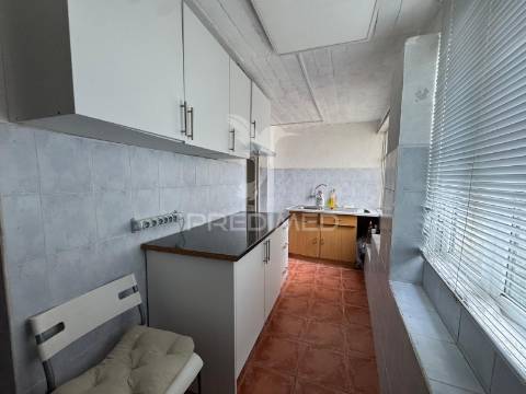 Prédio para reconstrução sardoal t8
