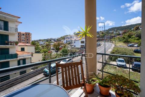 Apartamento t2 centro do caniço