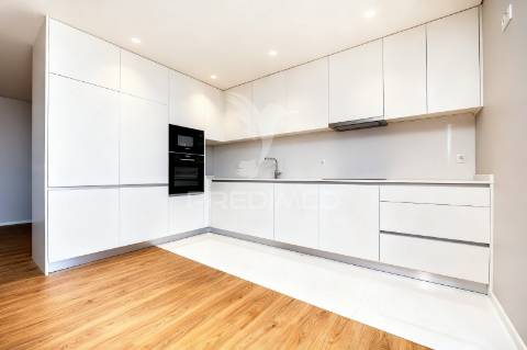 Apartamento t2 novo