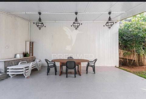 No coração do gerês moradia t4 com jardim e potencial para turismo
