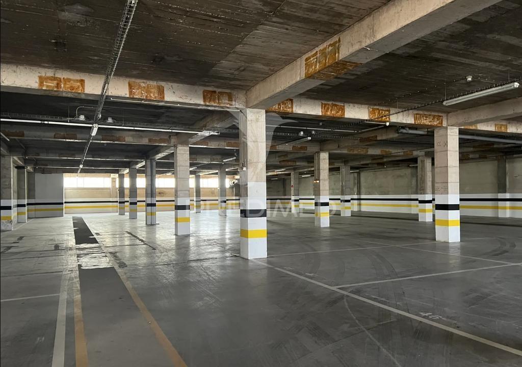 Venda de edifício escritórios e armazém centro de carnaxide