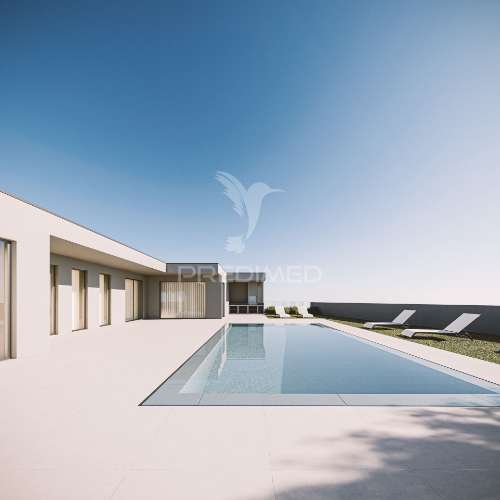Moradia t3 individual de luxo em adaúfe – braga