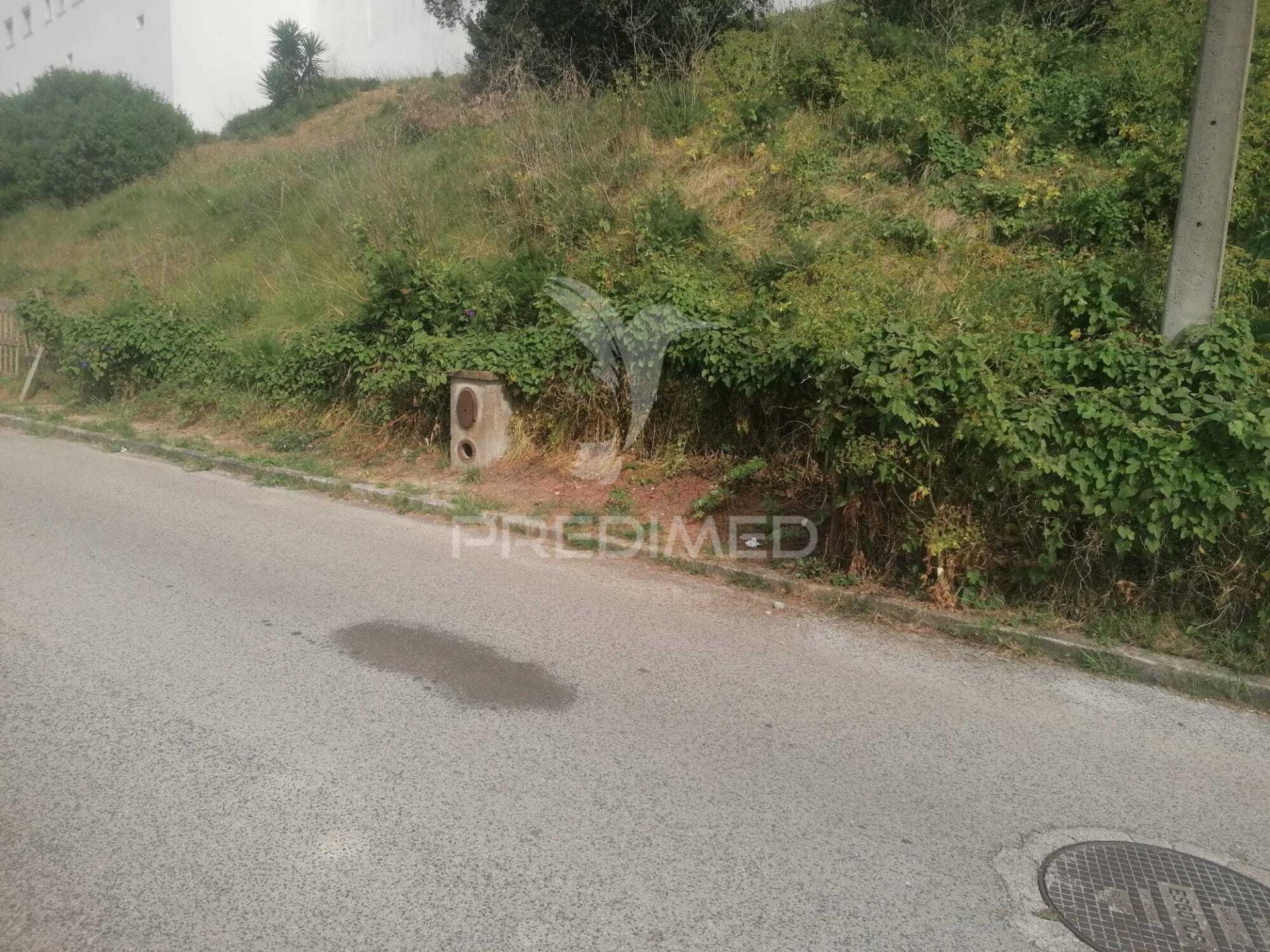 Terreno urbano em alverca
