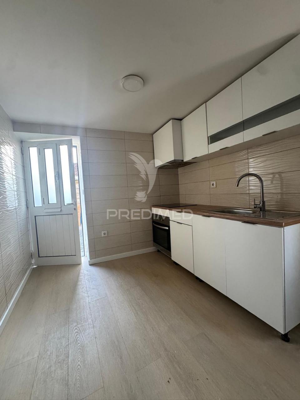 Arrenda-se t1 em vila nova de gaia