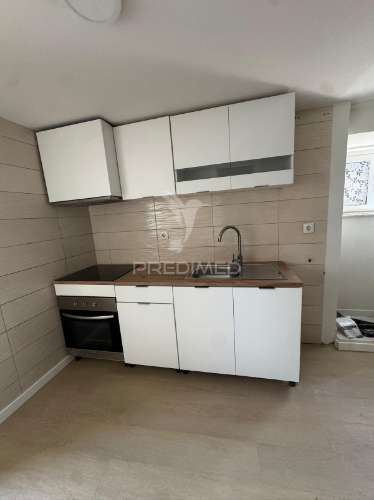 Arrenda-se t1 em vila nova de gaia