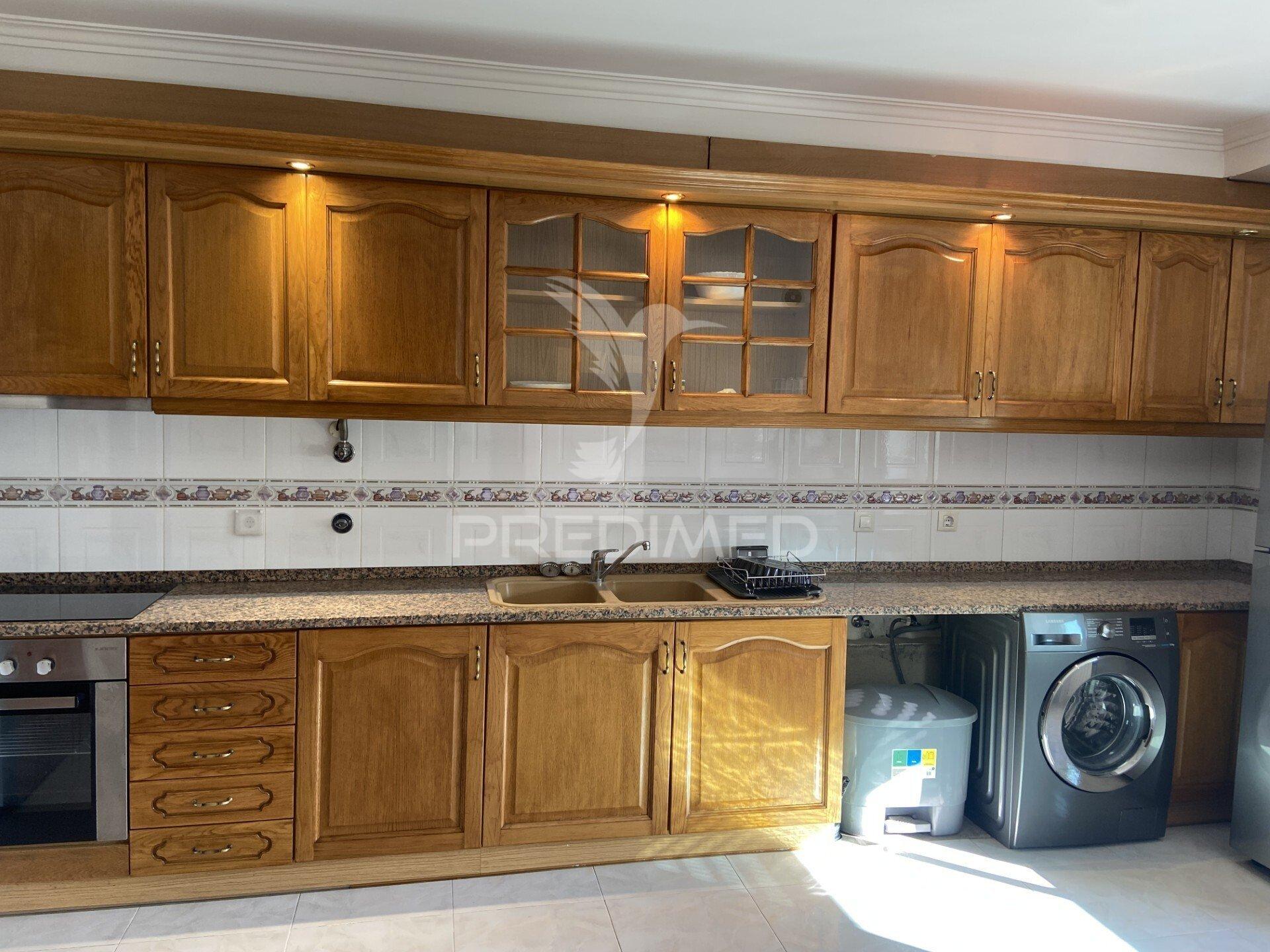 Apartamento t0 na quinta da courela - paio pires