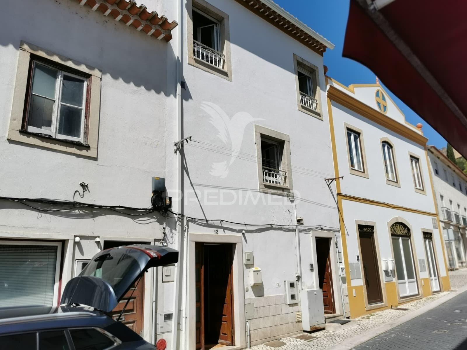 Moradia t3 no centro de tomar