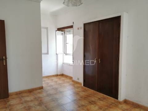Moradia t3 no centro de tomar