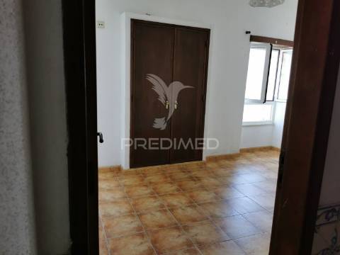 Moradia t3 no centro de tomar