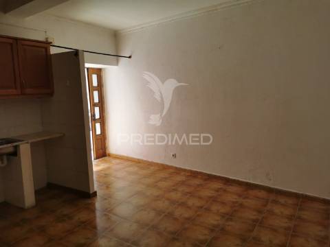Moradia t3 no centro de tomar