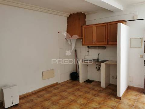 Moradia t3 no centro de tomar