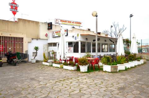 Restaurante muito central em albufeira