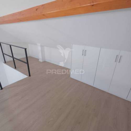 Moradia t0 com mezanine totalmente renovada - cartaxo