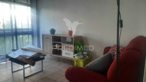 Arrendamento – apartamento t1 - mobilado ( urbisado / setúbal )
