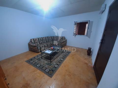 Moradia t2+1 alfundão