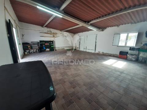 Moradia t2+1 alfundão